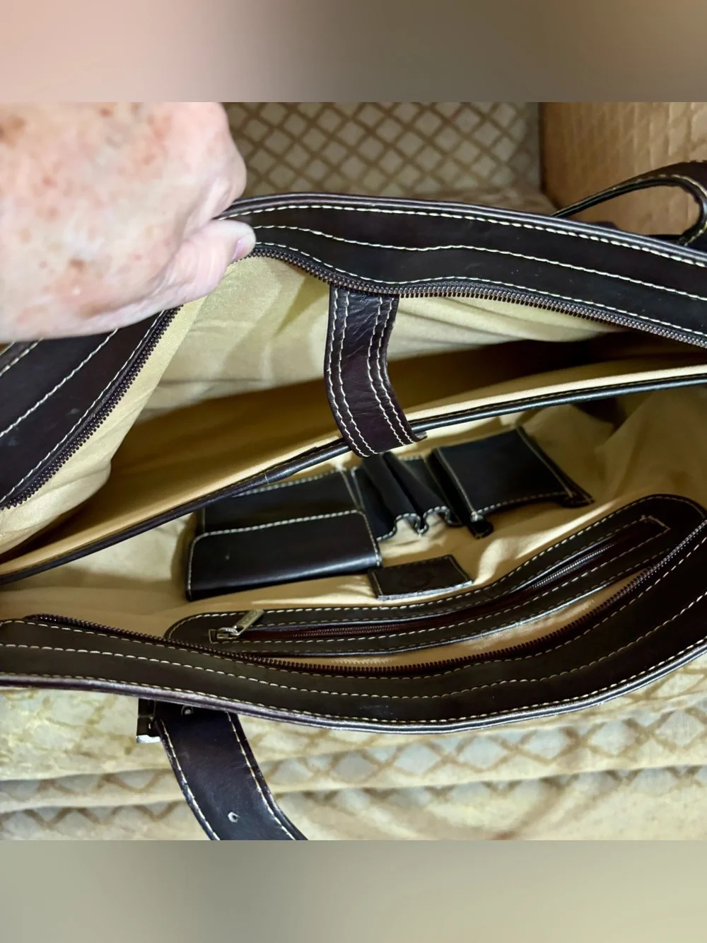Piel Full Grain Leather Laptop Tote Bag in Brown Business Work Briefcase NWOT